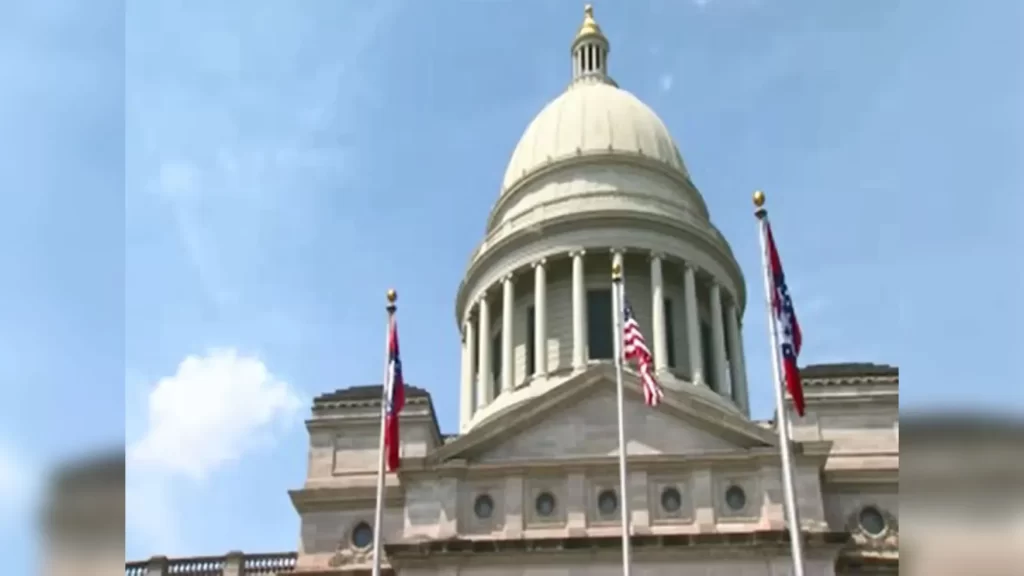 Arkansas-State-Capitol