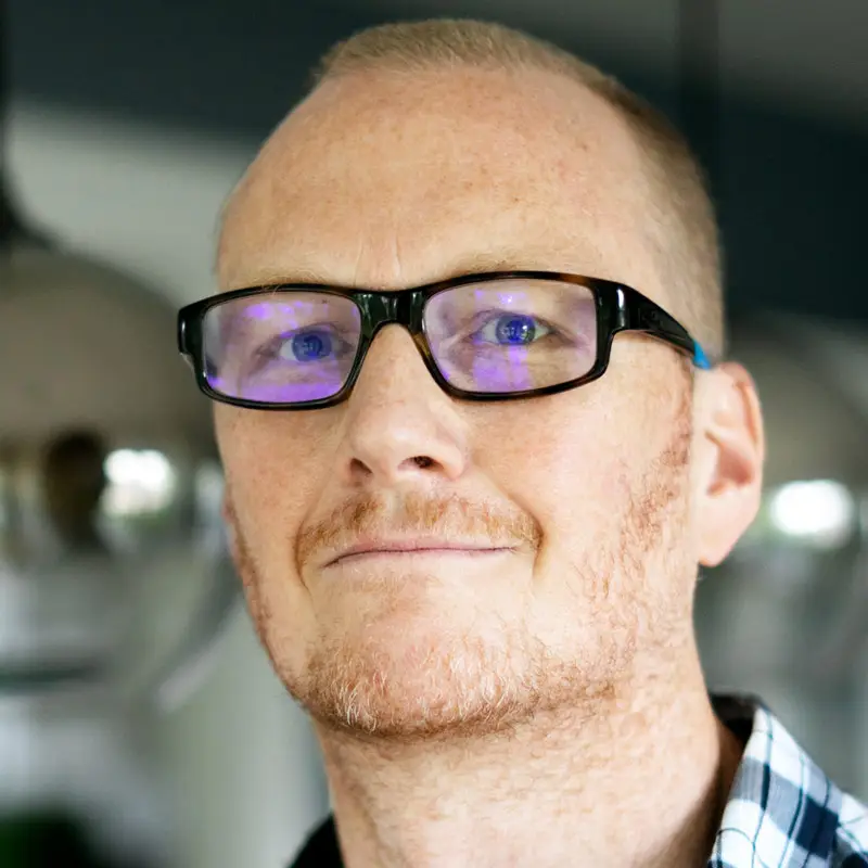headshot axel ebermann