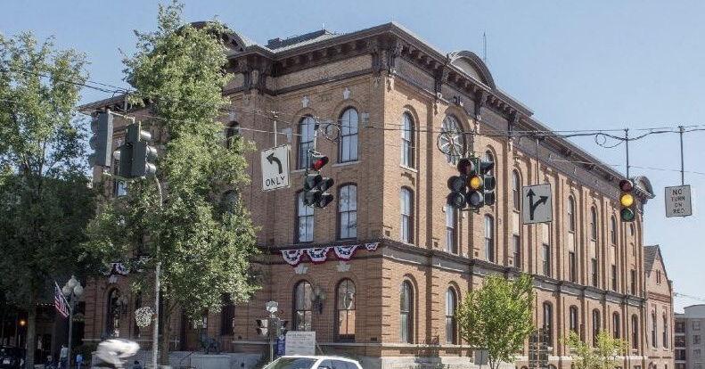 saratoga springs city hall